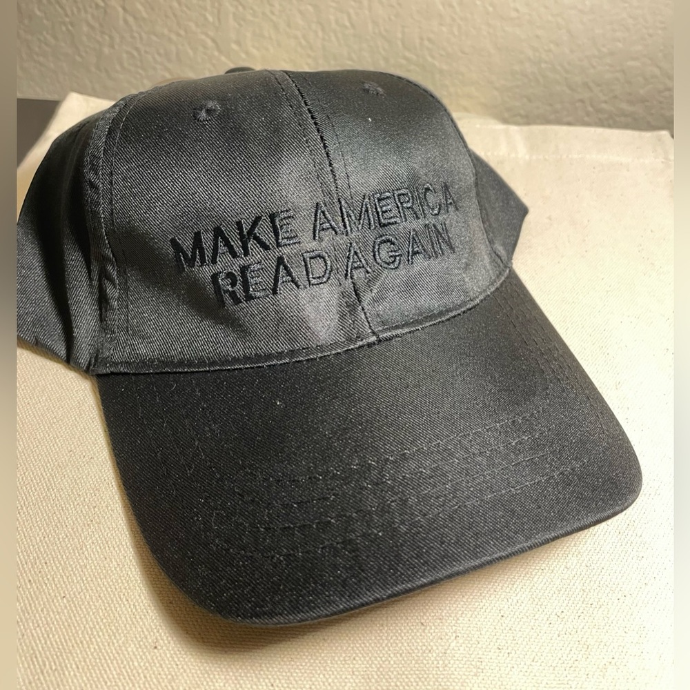 Make America Read Again Cap